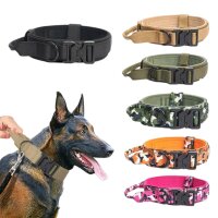Verstellbares Camo-Tactical Hundehalsband mit Polsterung...